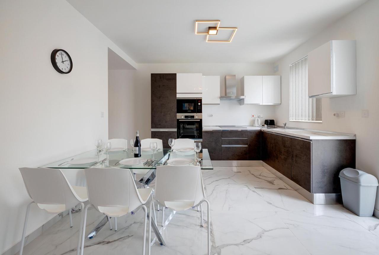 Stylish 2br In St Julians